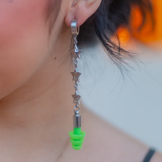 Green Star Clicker Hoop Ear Plug Earrings